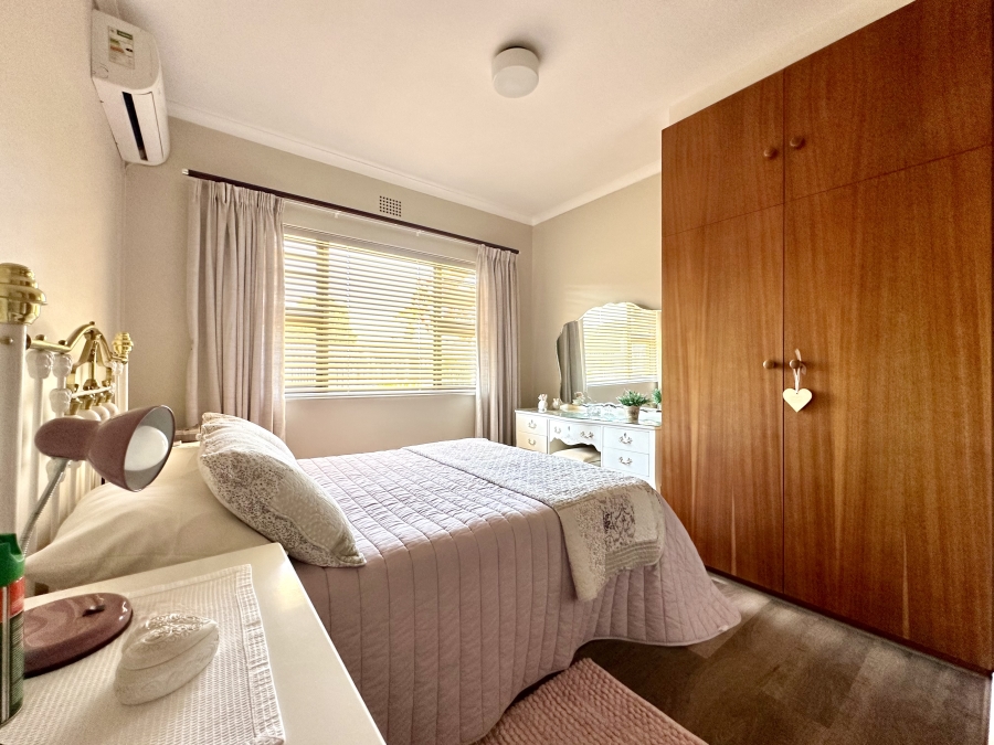 To Let 3 Bedroom Property for Rent in Panorama Western Cape